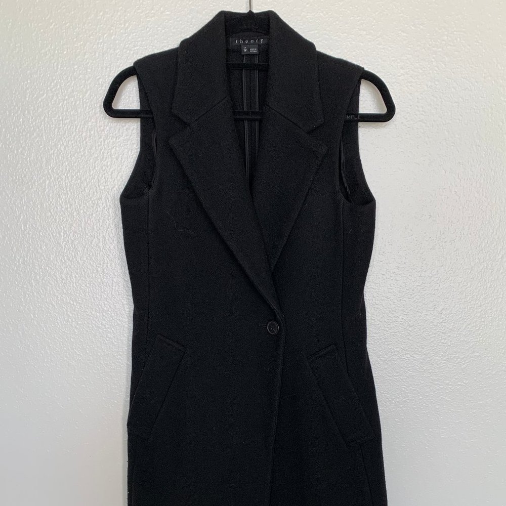Theory Sleeveless Wool Trench Coat